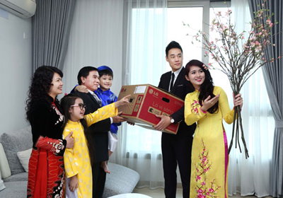 Nghệ thuật biếu quà tết mà ai cũng cần phải biết Nghệ thuật biếu quà tết mà ai cũng cần phải biết